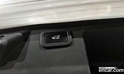 Land Rover Discovery Sport 2017 2.0 Автомат в Москве № 166363, миниатюра 11