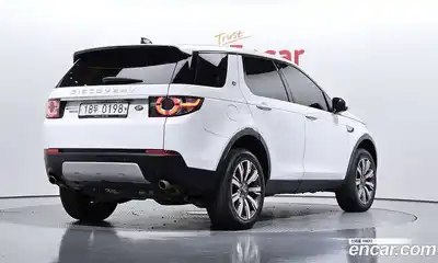 Land Rover Discovery Sport 2017 2.0 Автомат в Москве № 166363, миниатюра 3