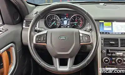 Land Rover Discovery Sport 2017 2.0 Автомат в Москве № 166363, миниатюра 4