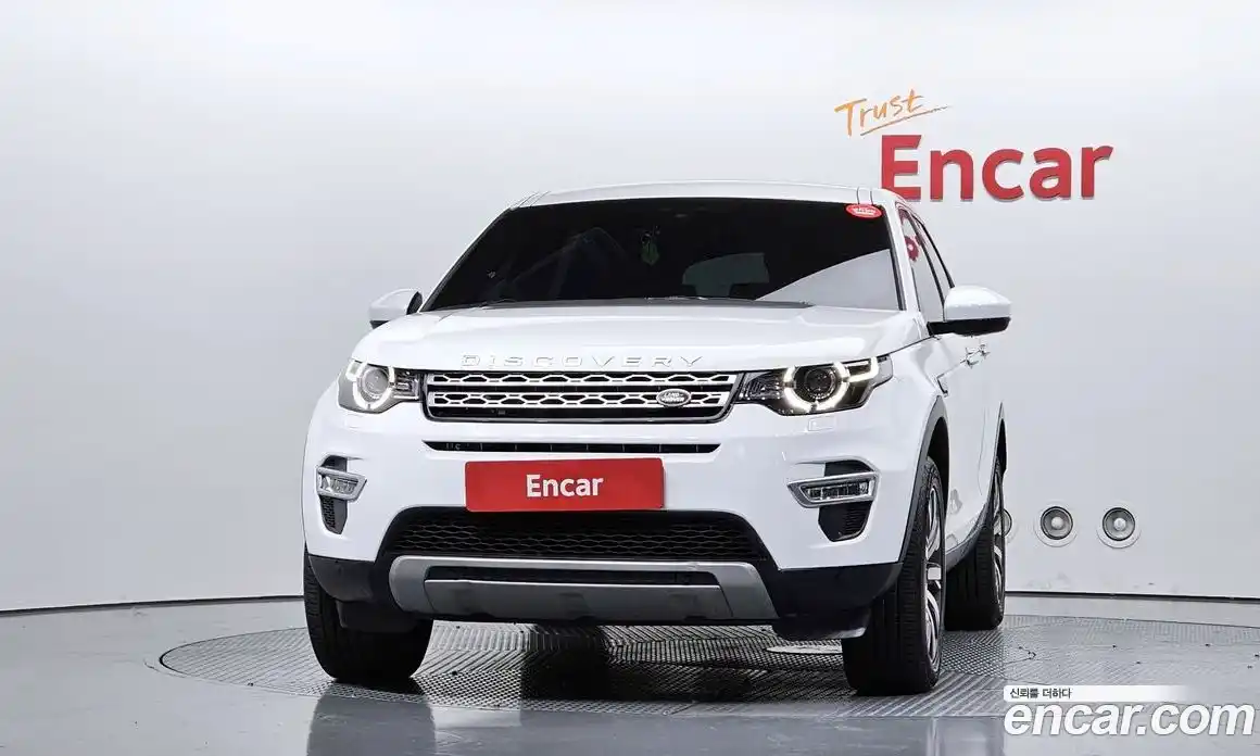 Land Rover Discovery Sport 2017 2.0 Автомат в Москве № 166363, фото 6