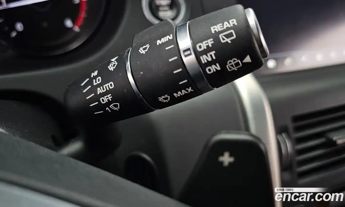 Land Rover Discovery Sport 2017 2.0 Автомат в Москве № 166363, фото 10