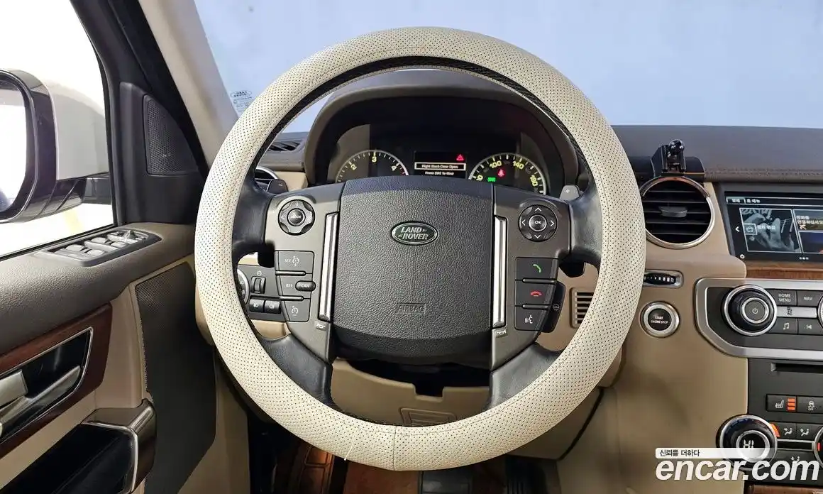 Land Rover Discovery 2016 3.0 Автомат в Москве № 166459, фото 8