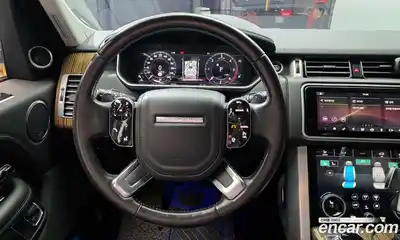 Land Rover Range-Rover 2018 4.4 Автомат в Москве № 166520, миниатюра 10