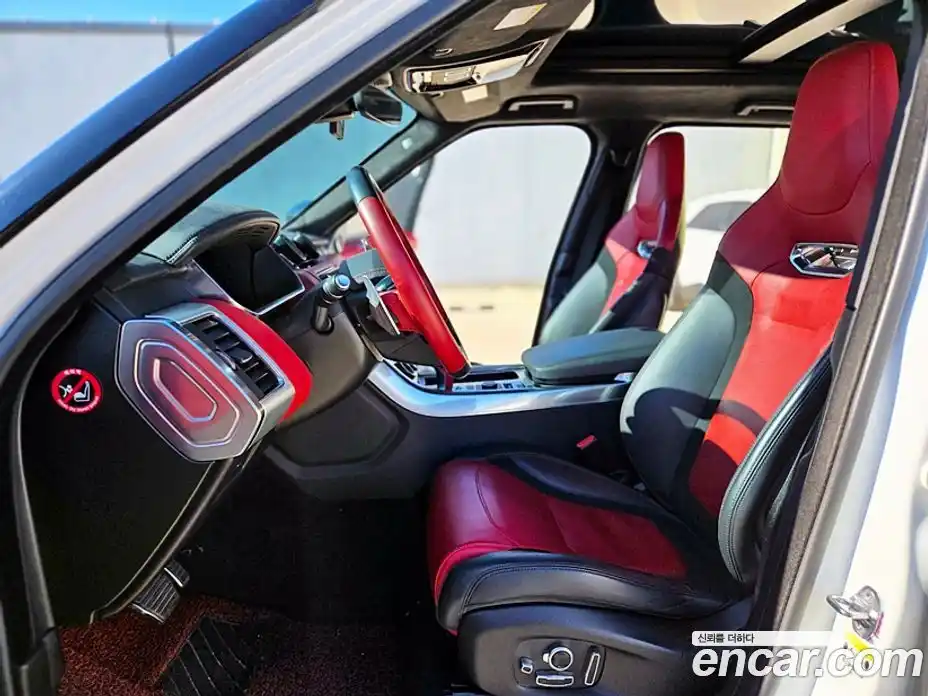 Land Rover Range-Rover Sport 2018 5.0 Автомат в Москве № 166748, фото 18