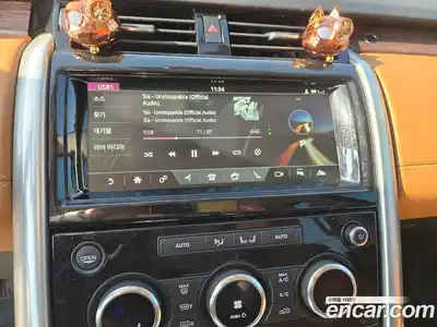 Land Rover Discovery 2018 3.0 Автомат в Москве № 166898, миниатюра 9