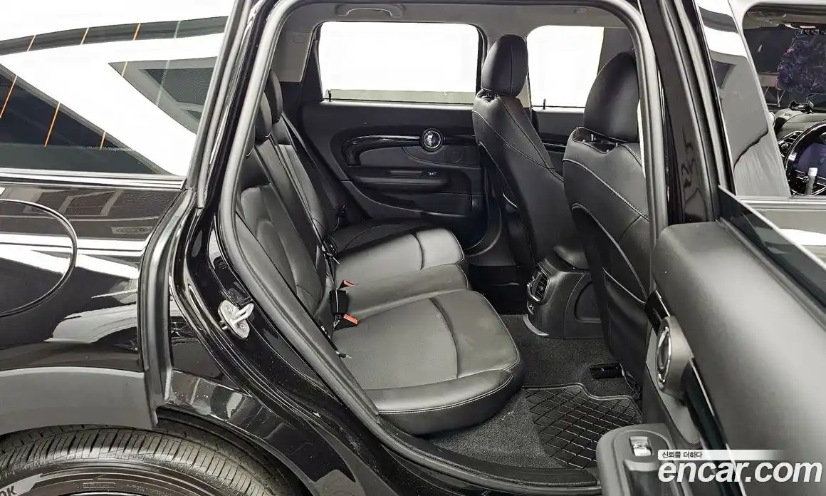 Mini Clubman 2022 2.0 Автомат в Москве № 167055, фото 13