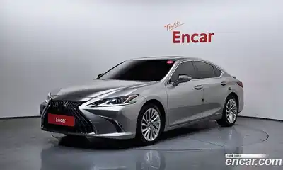 Lexus ES 2022 2.5 Автомат в Москве № 168217, миниатюра 3