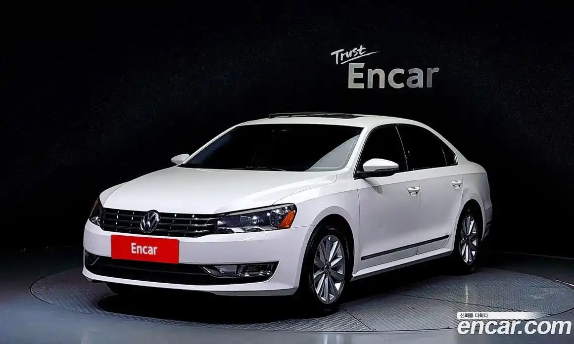 Volkswagen Passat 2015 1.8 Автомат в Москве № 168925, фото 1