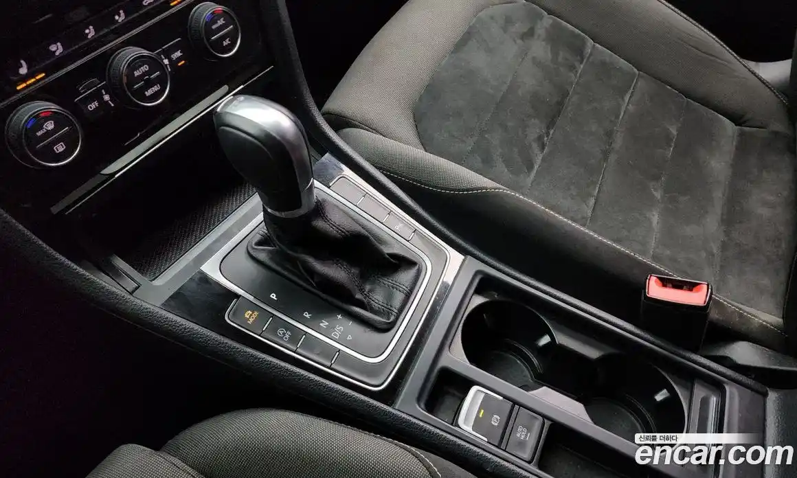 Volkswagen Golf 2015 2.0 Автомат в Москве № 169004, фото 5