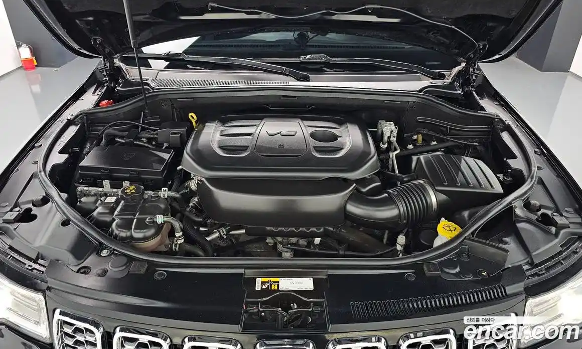 Jeep Cherokee 2021 3.6 Автомат в Москве № 169602, фото 17