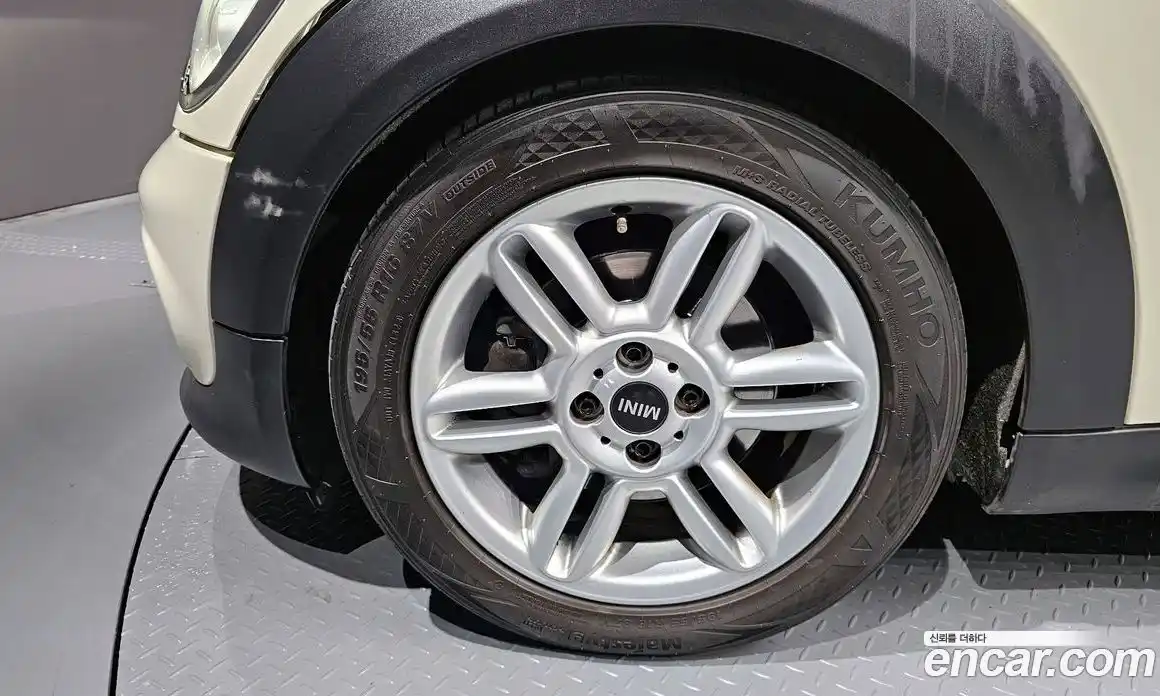 Mini Cooper 2012 1.6 Автомат в Москве № 174301, фото 17