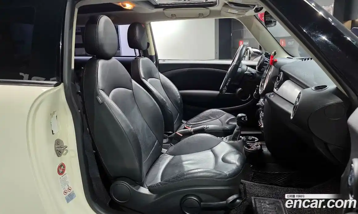 Mini Cooper 2012 1.6 Автомат в Москве № 174301, фото 10