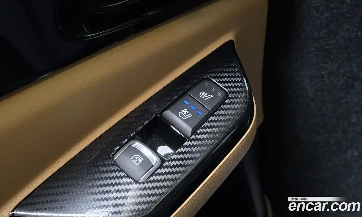 Kia Canival 2021 2.2 Автомат в Москве № 17828, фото 20