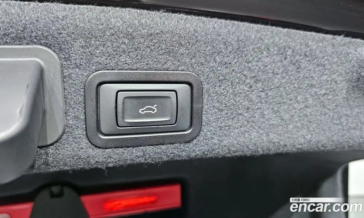 Audi A6 2015 2.0 Автомат в Москве № 182516, фото 1