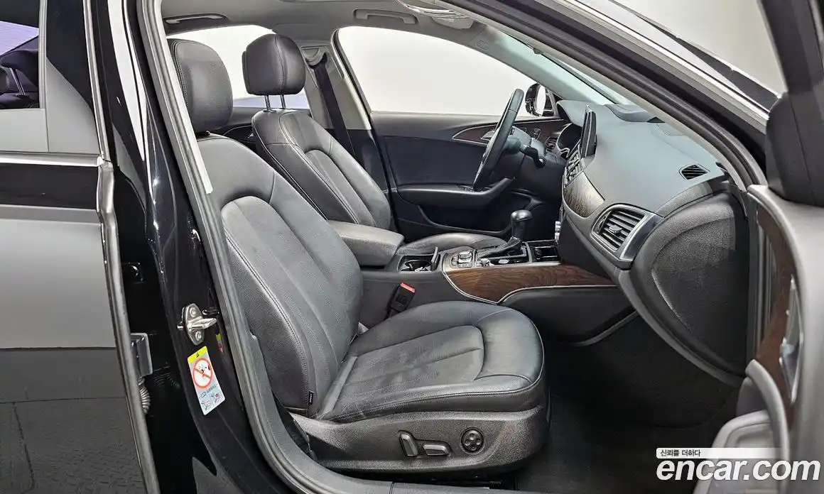 Audi A6 2015 2.0 Автомат в Москве № 182516, фото 13