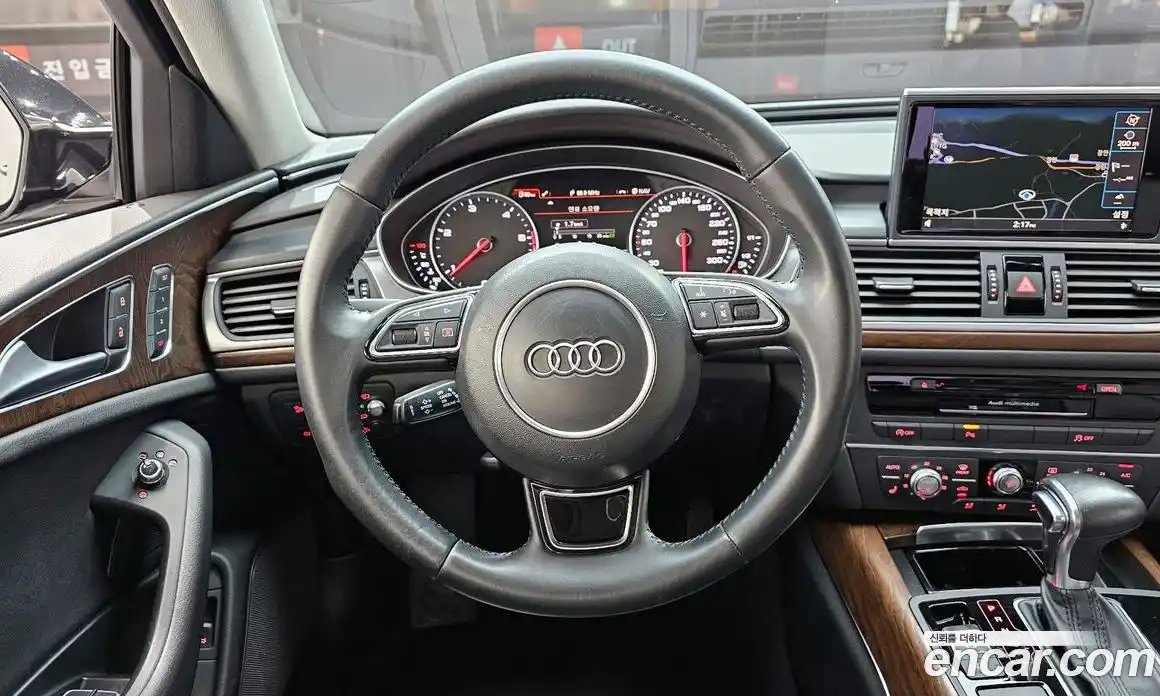 Audi A6 2015 2.0 Автомат в Москве № 182516, фото 16