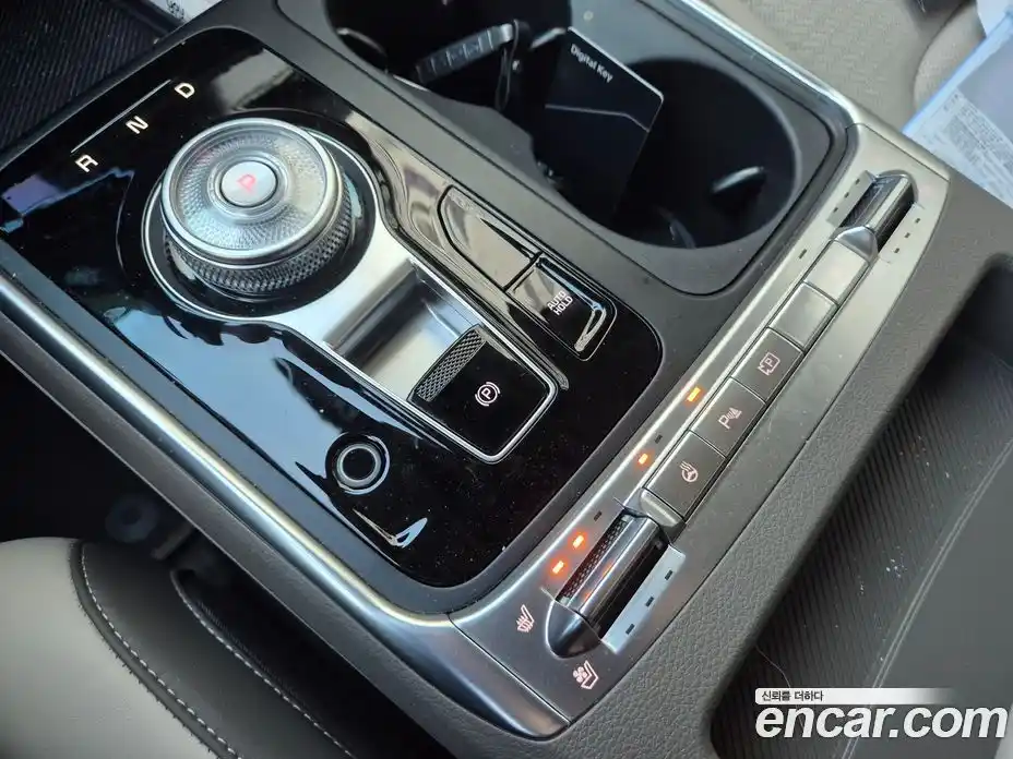 Kia Canival 2025 1.6 Автомат в Москве № 18256, фото 11