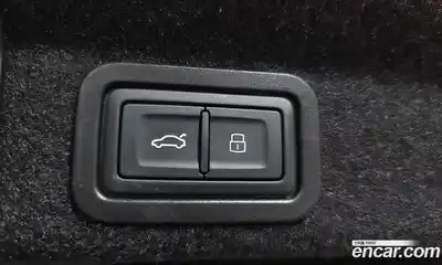 Audi A6 2023 2.0 Автомат в Москве № 188144, миниатюра 11