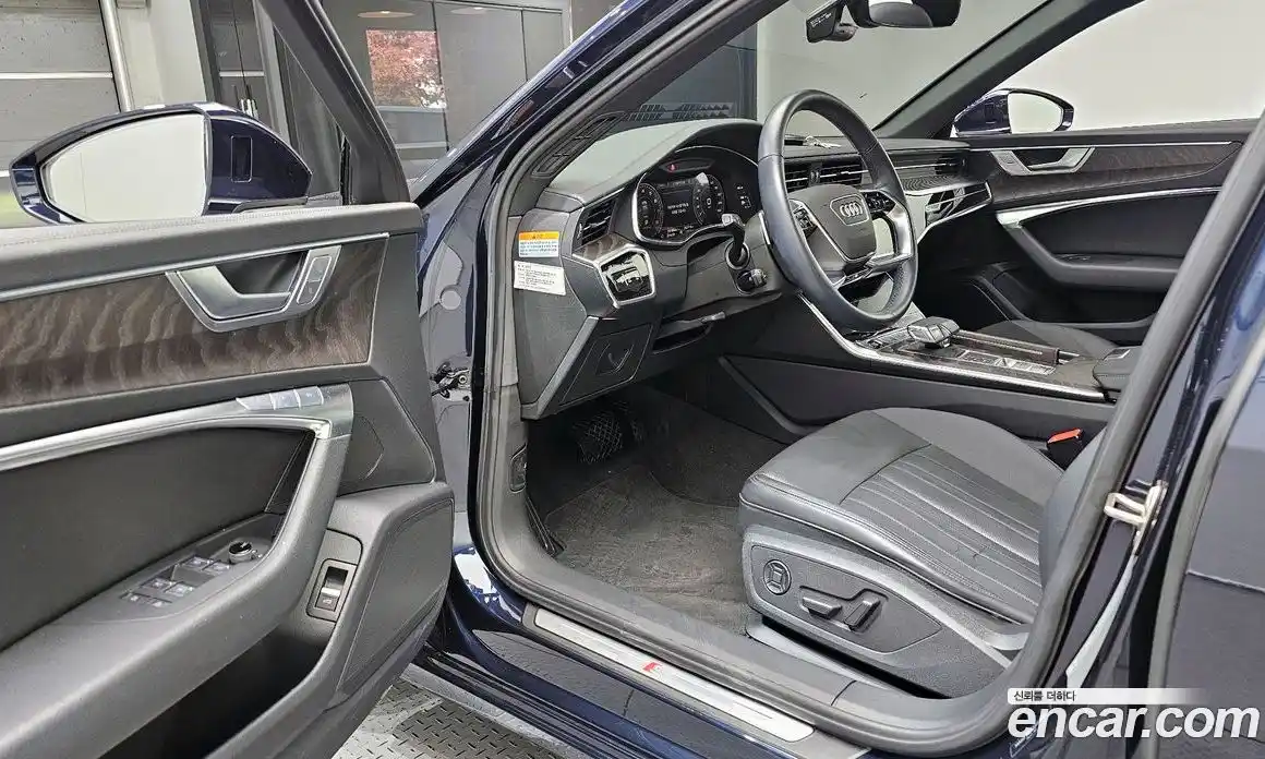 Audi A6 2023 2.0 Автомат в Москве № 188144, фото 9