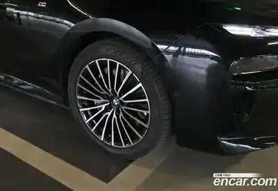 BMW i7 2023 Автомат в Москве № 189004, миниатюра 2