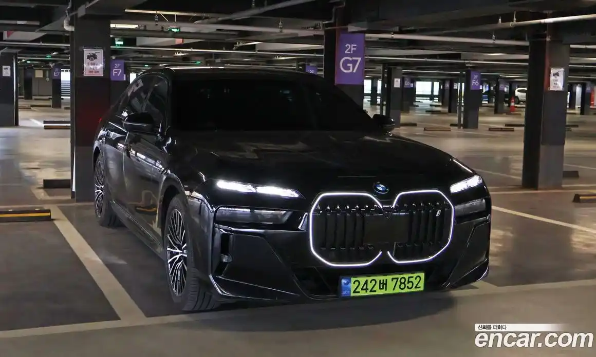 BMW i7 2023 Автомат в Москве № 189004, фото 3