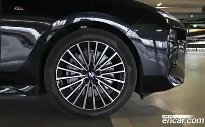 BMW i7 2023 Автомат в Москве № 189004, миниатюра 6