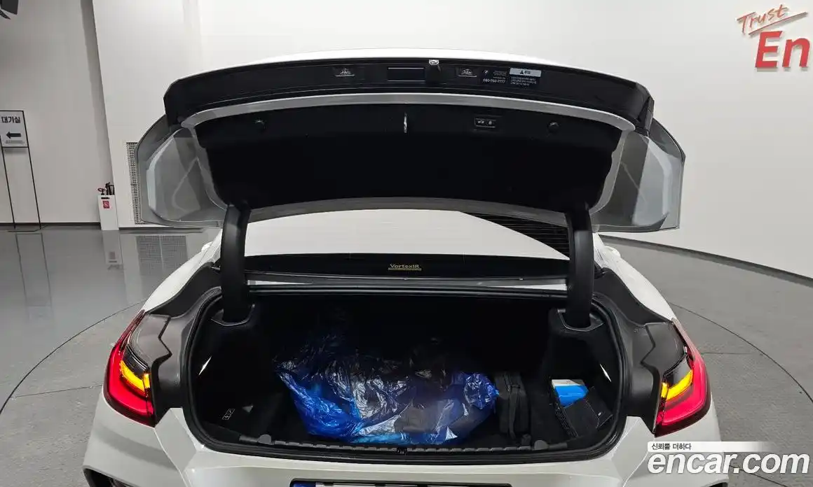 BMW 8-Series 2023 4.4 Автомат в Москве № 189206, фото 9