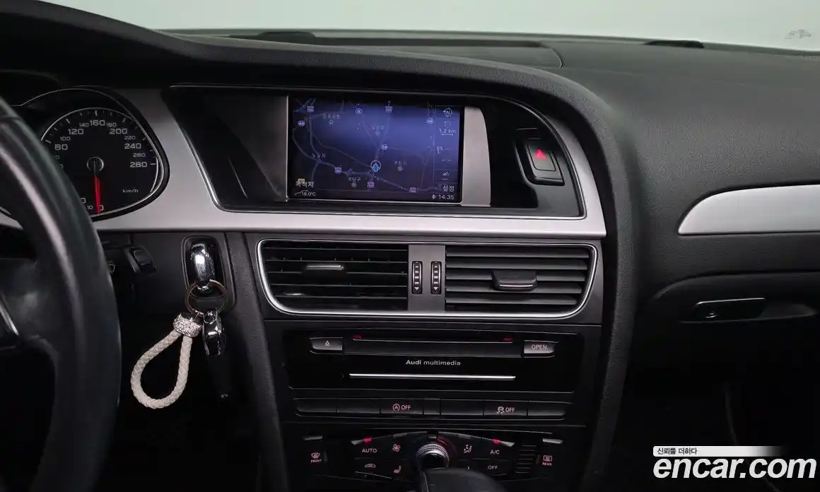 Audi A4 2015 2.0 Автомат в Москве № 191793, фото 11