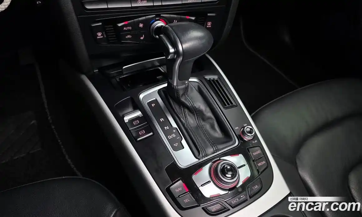 Audi A4 2015 2.0 Автомат в Москве № 191793, фото 18