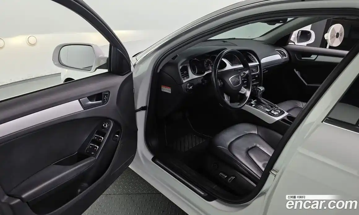 Audi A4 2015 2.0 Автомат в Москве № 191793, фото 20