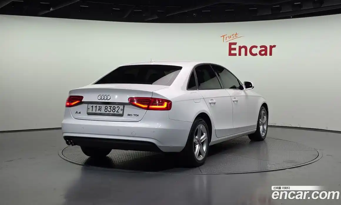 Audi A4 2015 2.0 Автомат в Москве № 191793, фото 8
