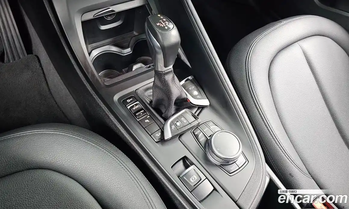 BMW X1 2016 2.0 Автомат в Москве № 192383, фото 5