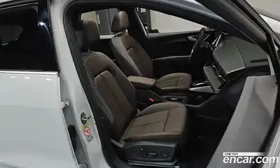 Audi Q4 e-tron, 2023