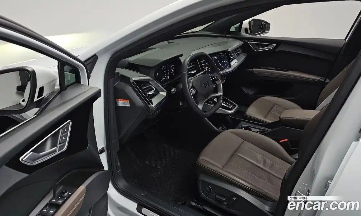 Audi Q4 e-tron 2023 0.2 Автомат в Москве № 192539, фото 5