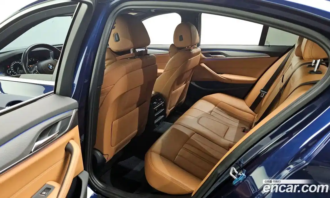 BMW 5-Series 2018 2.0 Автомат в Москве № 192695, фото 16