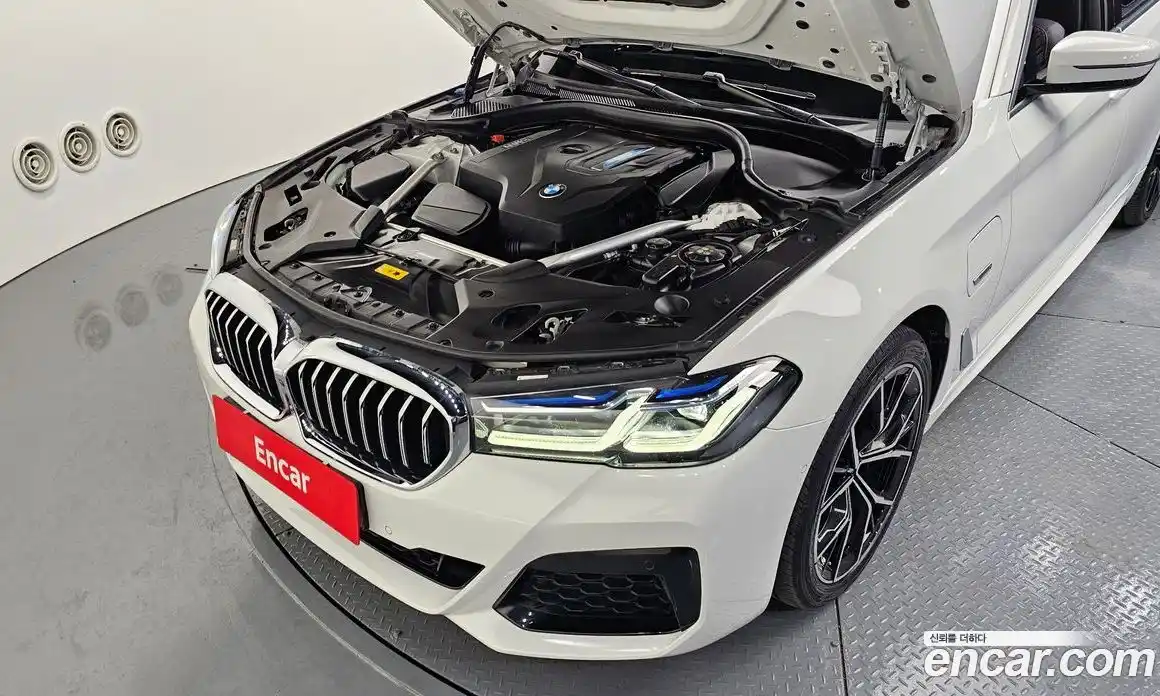 BMW 5-Series 2023 2.0 Автомат в Москве № 192786, фото 5