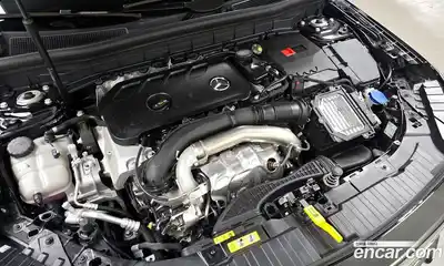 Mercedes-Benz GLB-Class 2025 2.0 Автомат в Москве № 193694, миниатюра 9