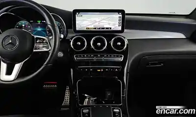 Mercedes-Benz GLC-Class 2020 2.0 Автомат в Москве № 195070, миниатюра 2