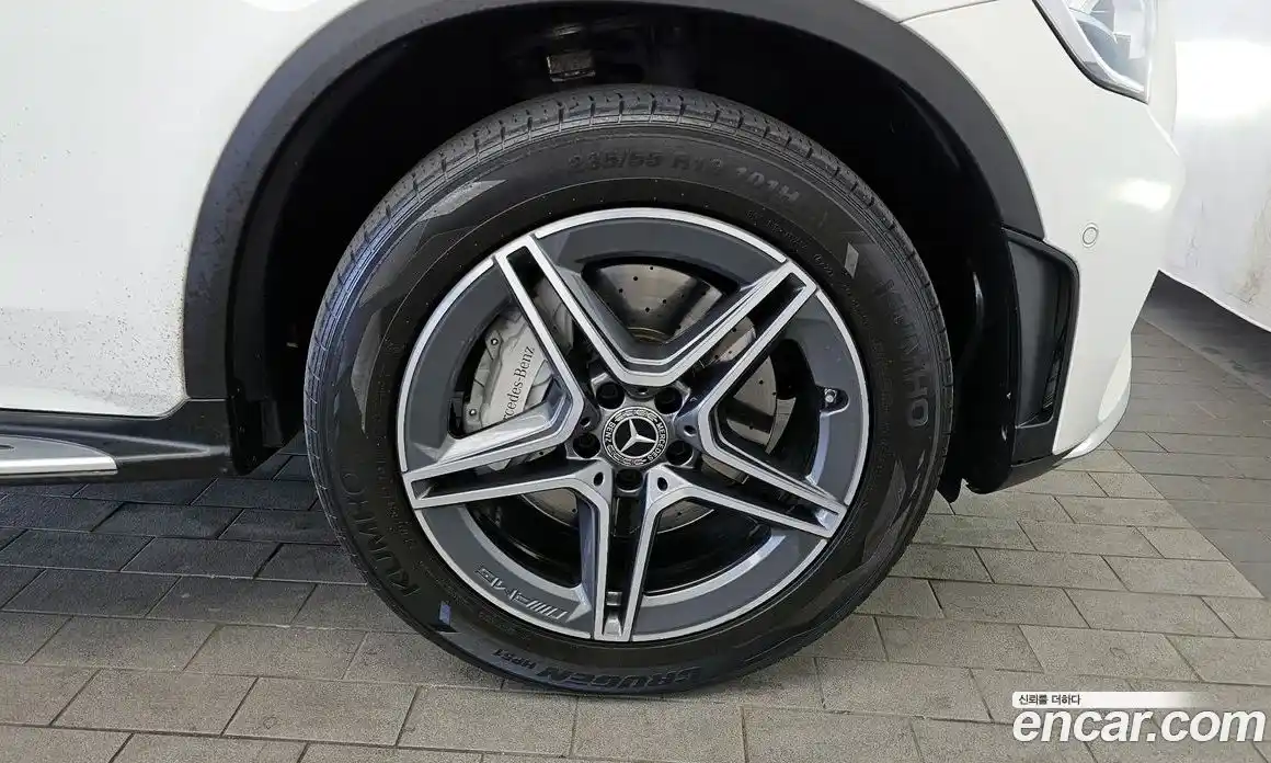 Mercedes-Benz GLC-Class 2020 2.0 Автомат в Москве № 195070, фото 4