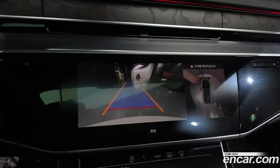 Audi A8 2023 3.0 Автомат в Москве № 196301, фото 16