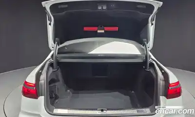 Audi A8 2023 3.0 Автомат в Москве № 196301, миниатюра 2