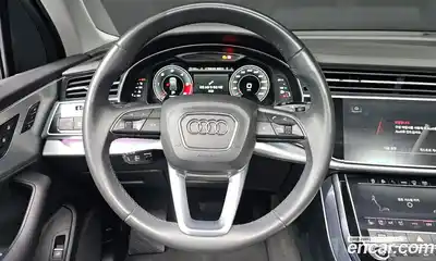 Audi Q7 2021 3.0 Автомат в Москве № 196421, миниатюра 2