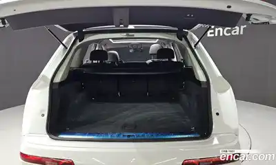 Audi Q7 2021 3.0 Автомат в Москве № 196421, миниатюра 9