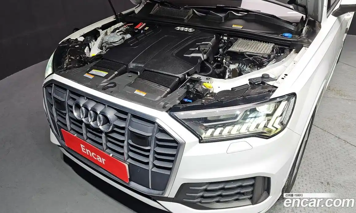 Audi Q7 2021 3.0 Автомат в Москве № 196421, фото 10