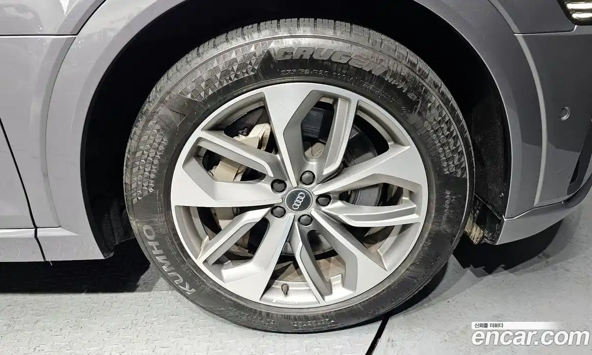 Audi e-tron 2020 0.2 Автомат в Москве № 196445, фото 13