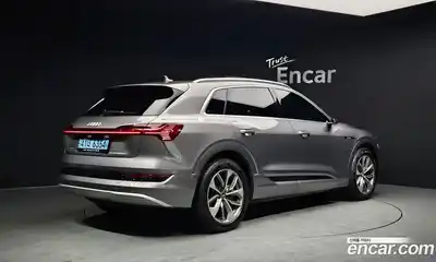 Audi e-tron 2020 0.2 Автомат в Москве № 196445, миниатюра 5