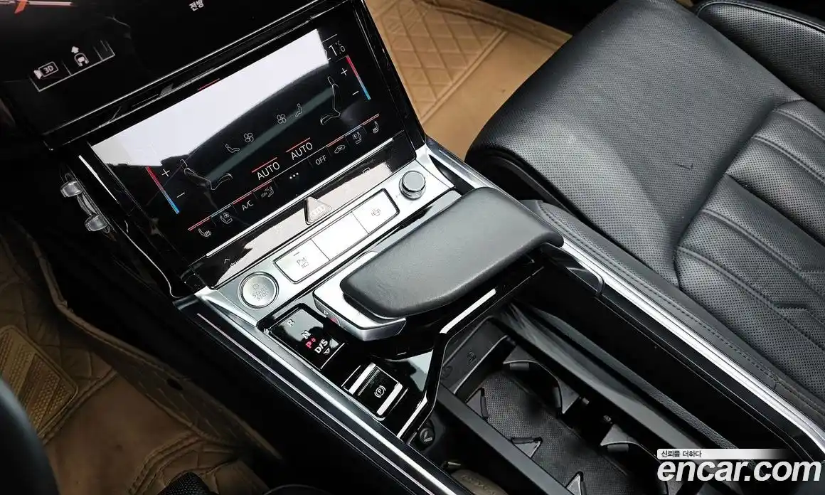 Audi e-tron 2020 0.2 Автомат в Москве № 196445, фото 7