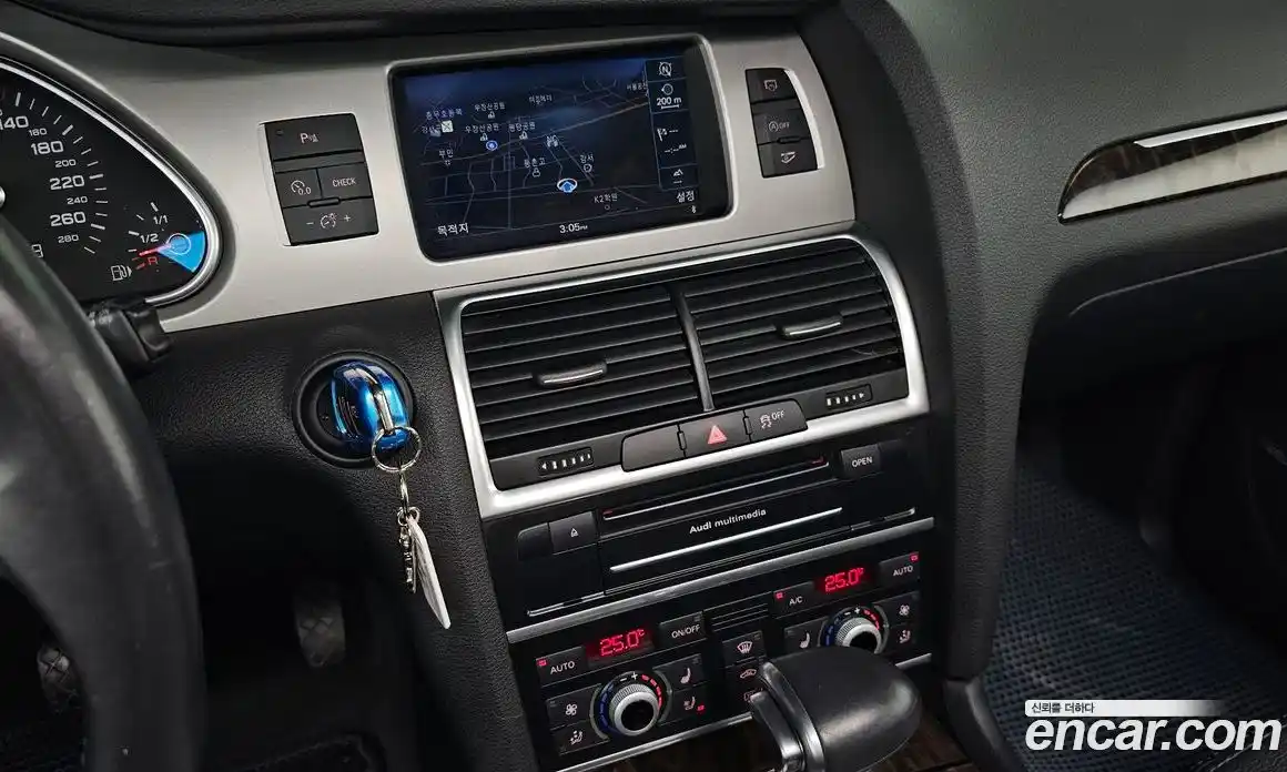 Audi Q7 2015 3.0 Автомат в Москве № 196519, фото 8