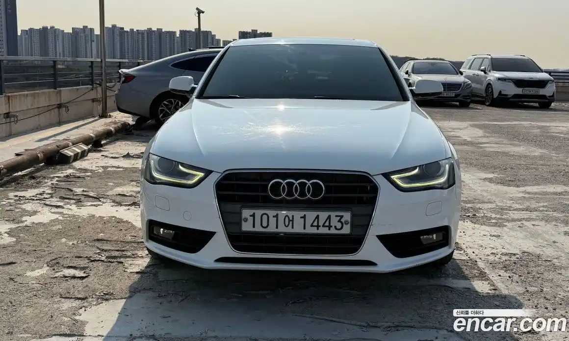 Audi A4 2013 2.0 Автомат в Москве № 196836, фото 12