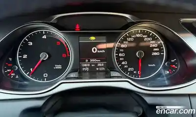 Audi A4 2013 2.0 Автомат в Москве № 196836, миниатюра 10